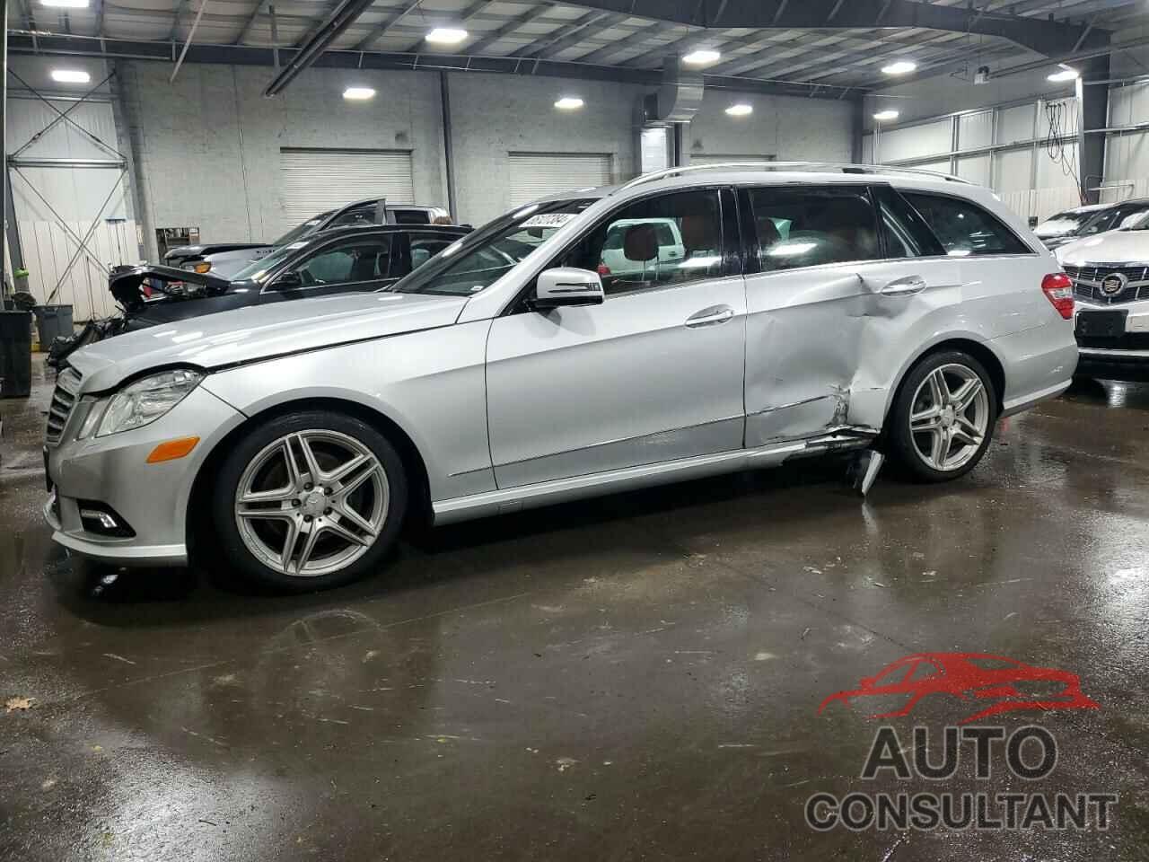MERCEDES-BENZ E-CLASS 2011 - WDDHH8HB5BA408285