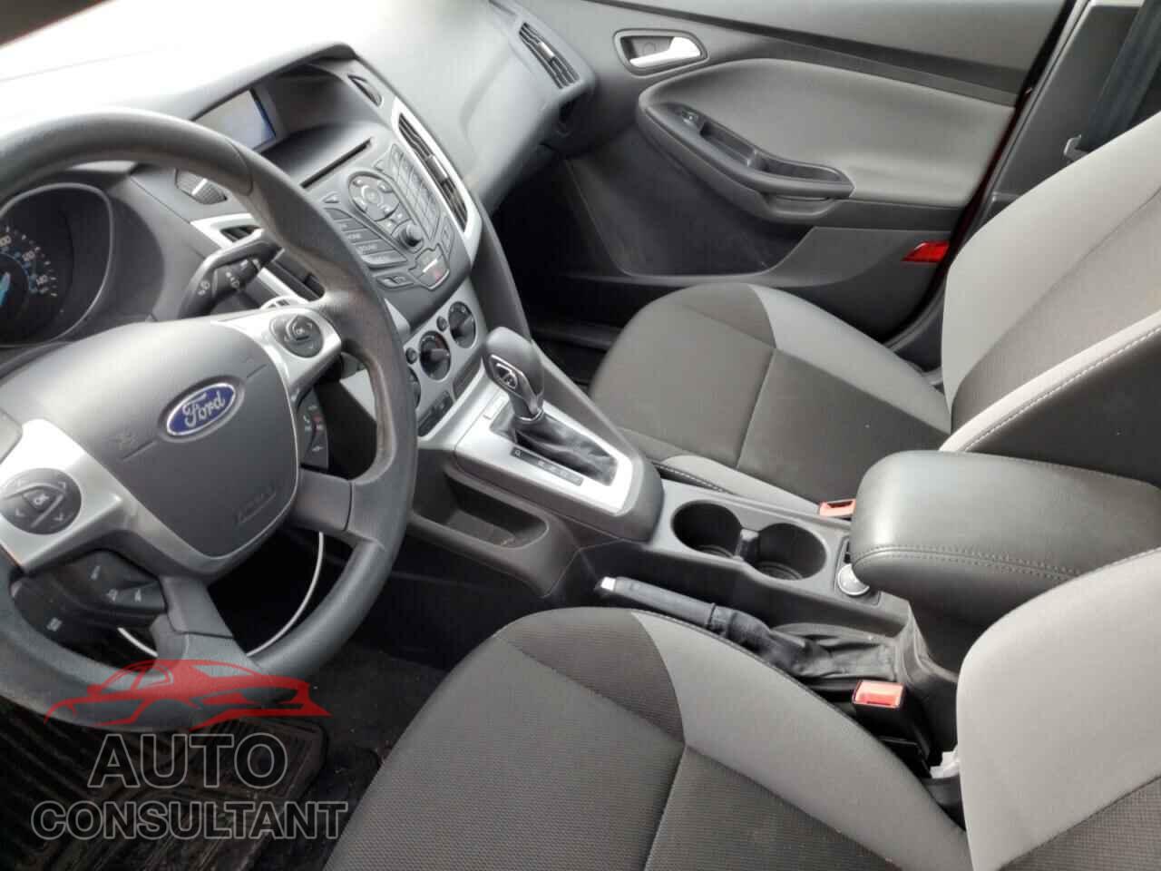 FORD FOCUS 2013 - 1FADP3F20DL313406