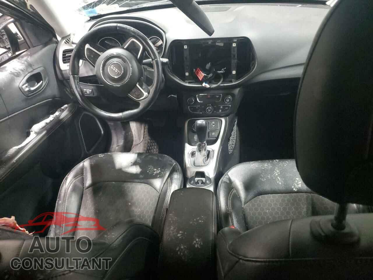 JEEP COMPASS 2020 - 3C4NJDBB9LT228921