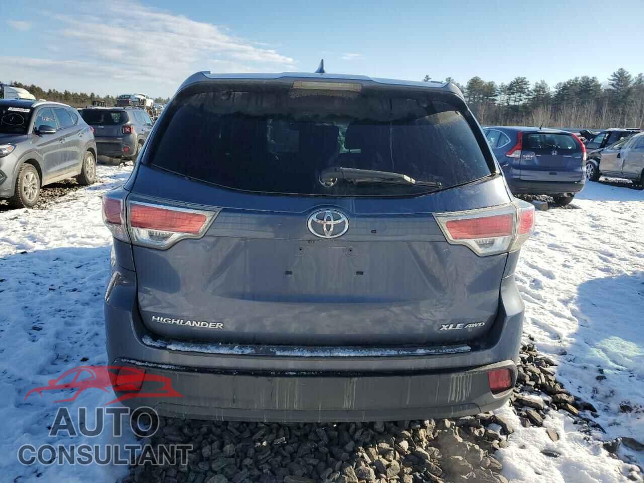 TOYOTA HIGHLANDER 2016 - 5TDJKRFH9GS271663