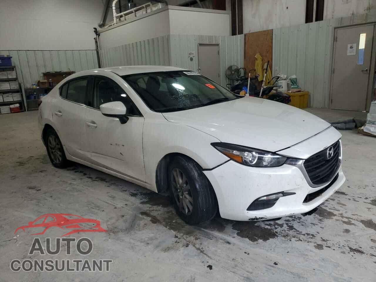 MAZDA 3 2017 - 3MZBN1U77HM107835