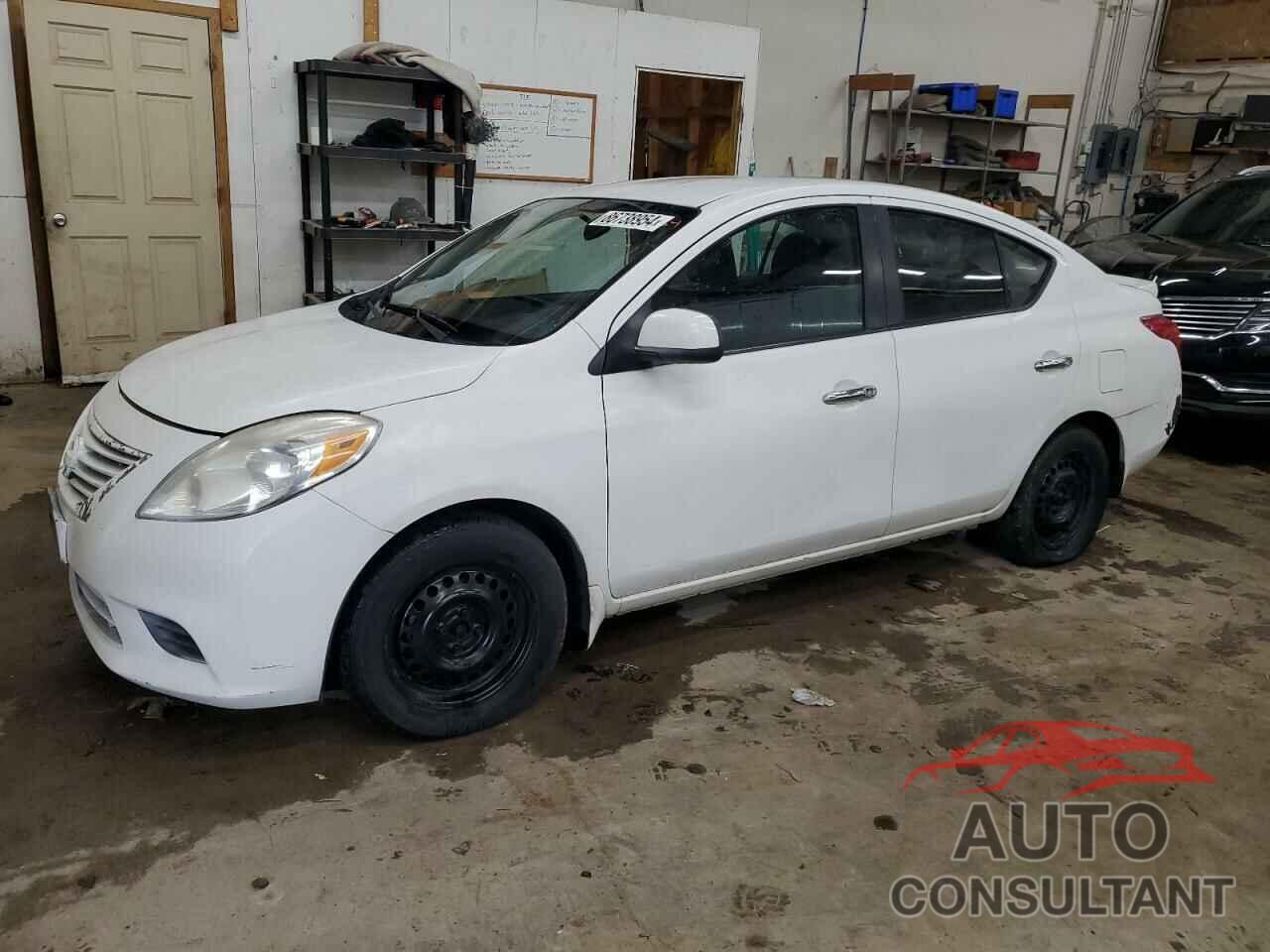 NISSAN VERSA 2013 - 3N1CN7AP9DL847582
