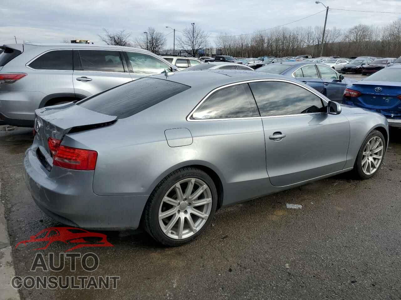 AUDI A5 2011 - WAULFAFR8BA017484