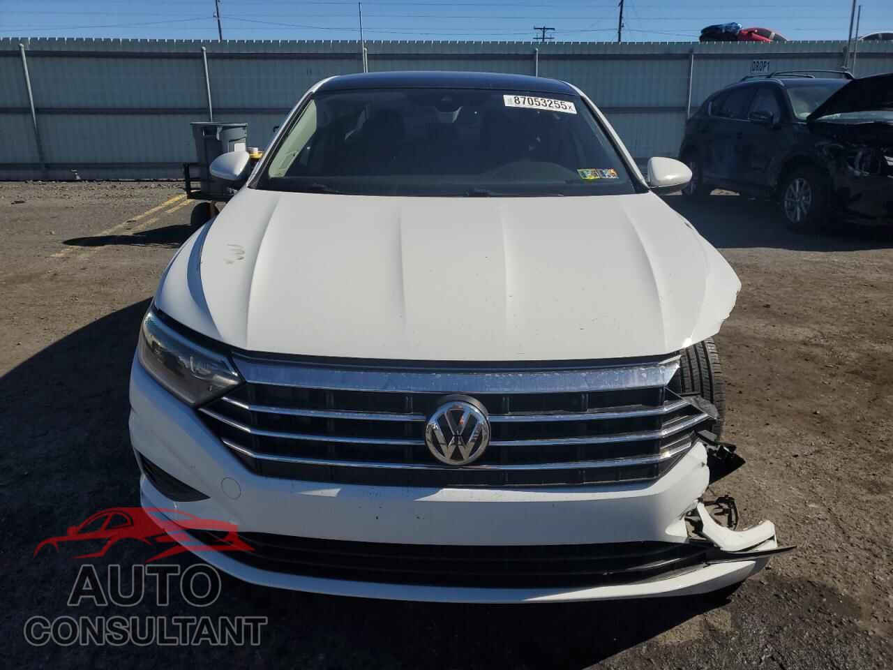 VOLKSWAGEN JETTA 2020 - 3VWEB7BU2LM070381