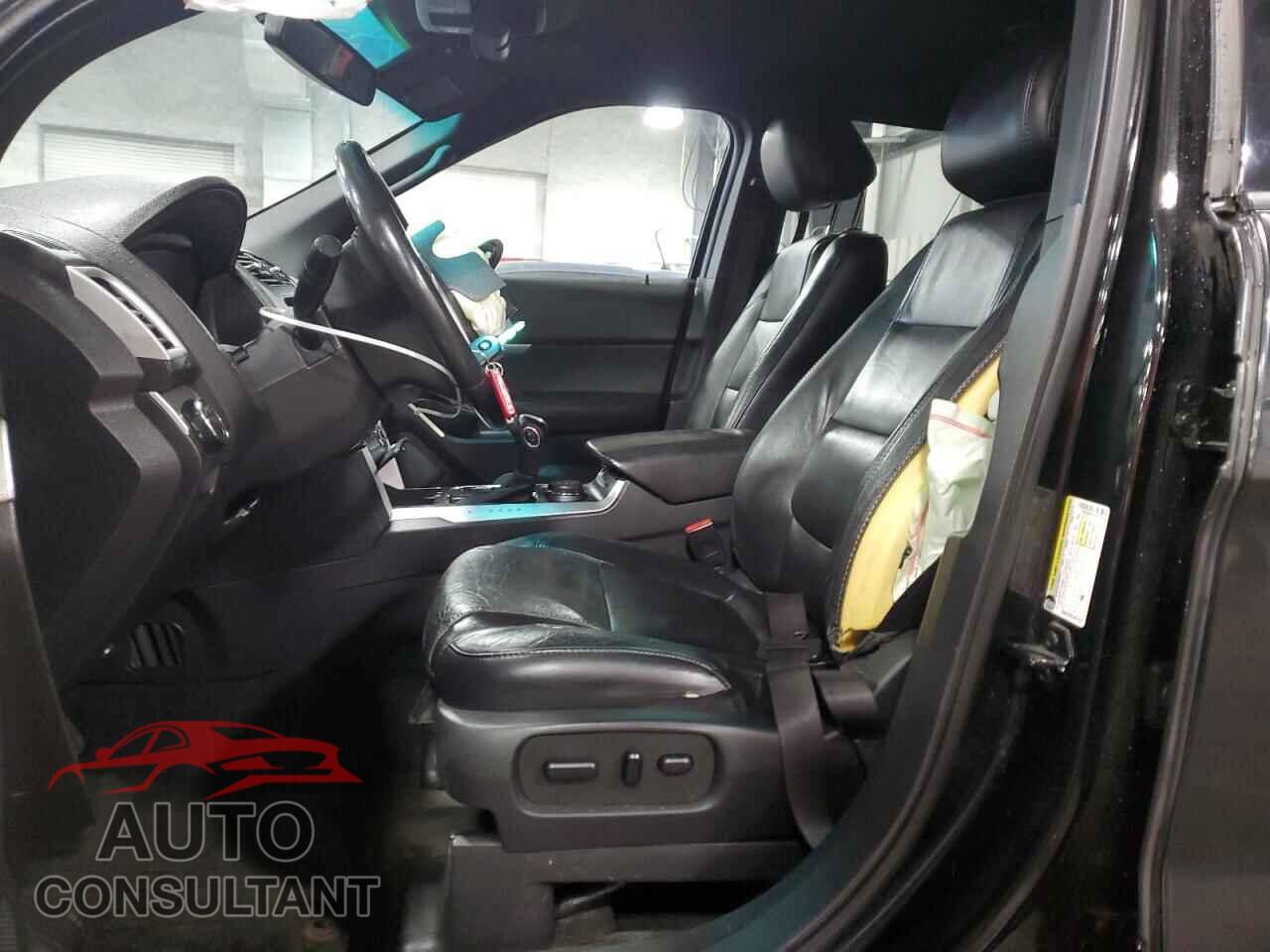 FORD EXPLORER 2013 - 1FM5K8D85DGA04388