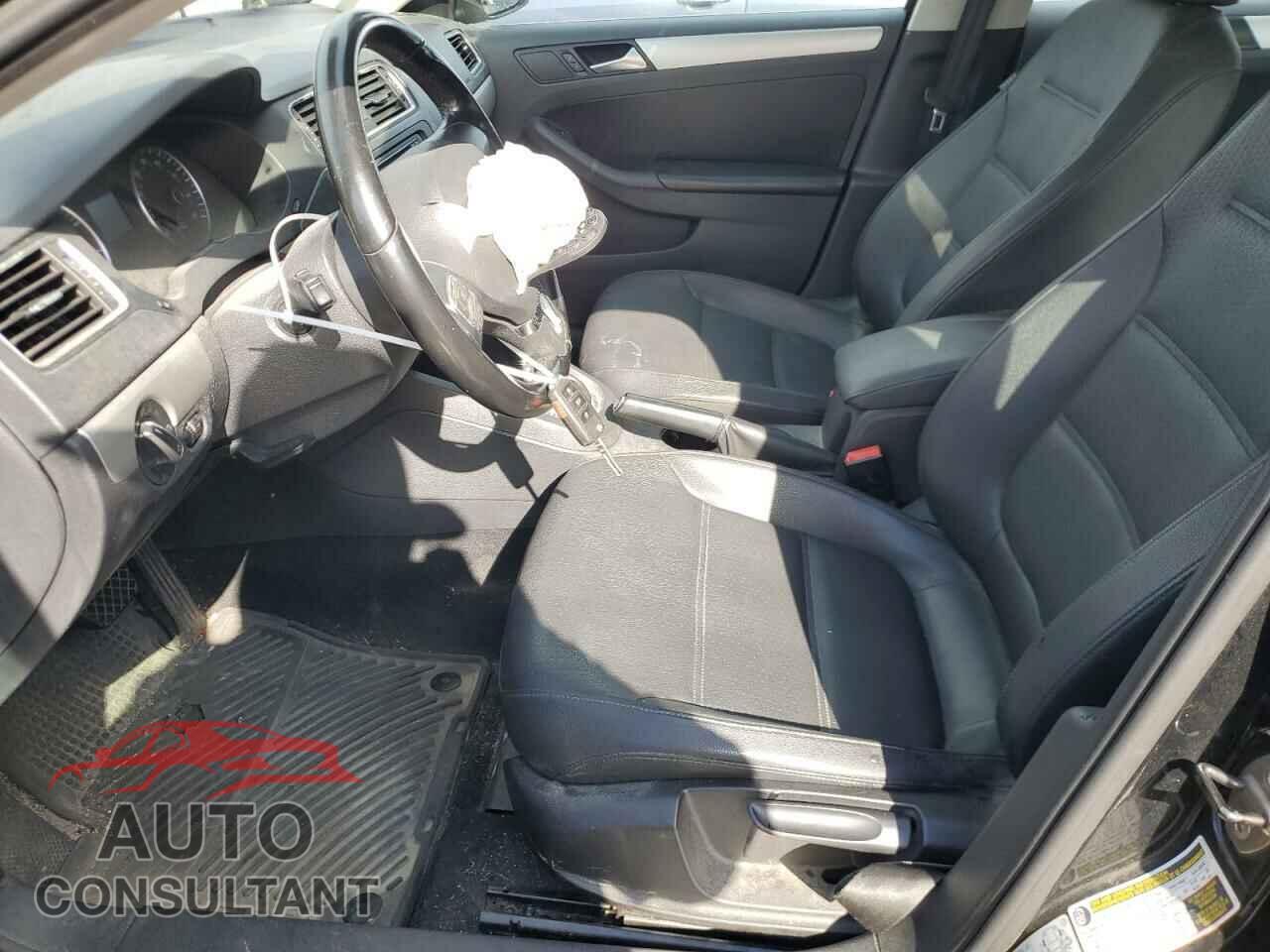 VOLKSWAGEN JETTA 2012 - 3VWLP7AJ8CM304796
