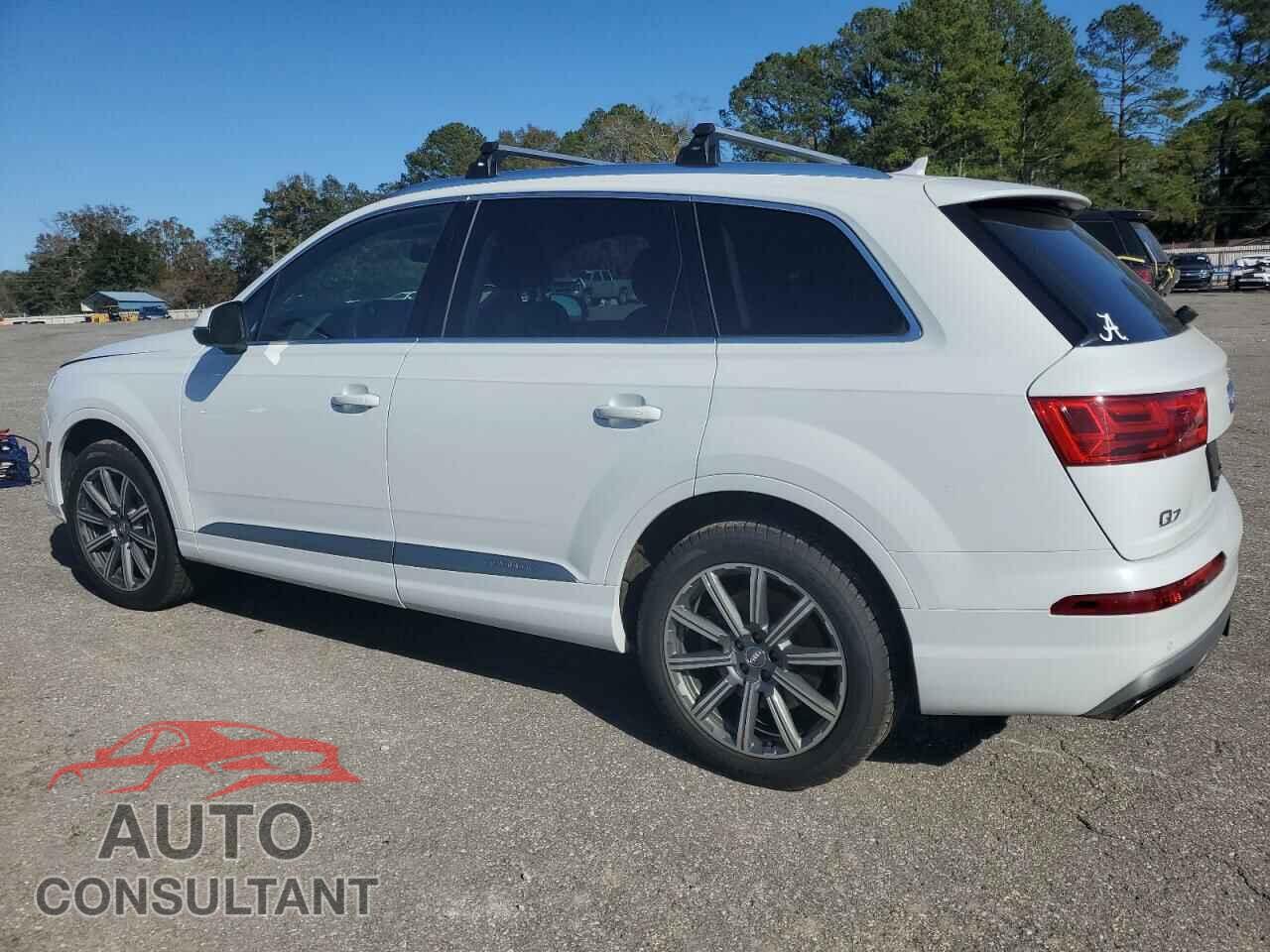 AUDI Q7 2017 - WA1VAAF73HD035210