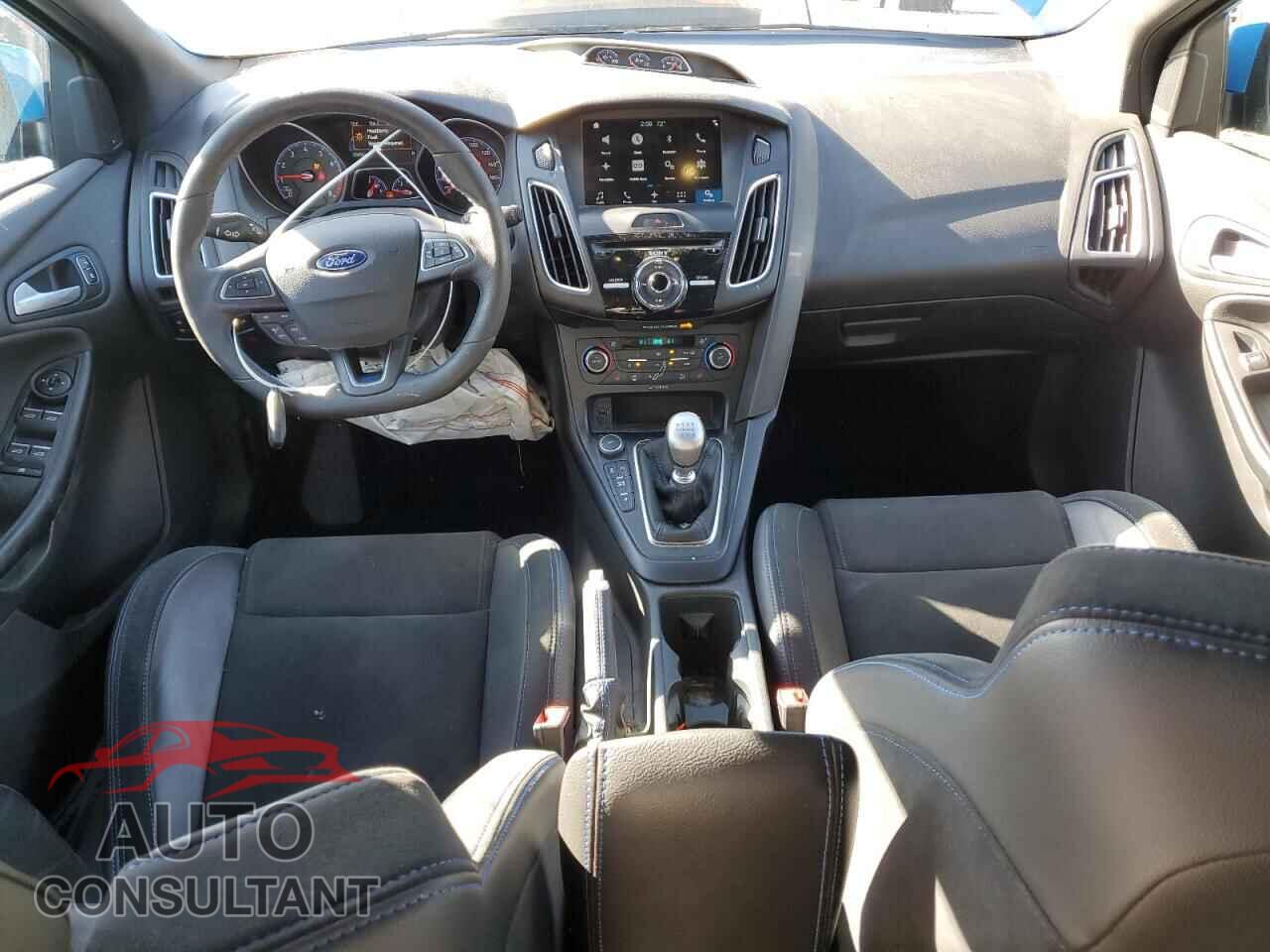 FORD FOCUS 2017 - WF0DP3TH0H4125033