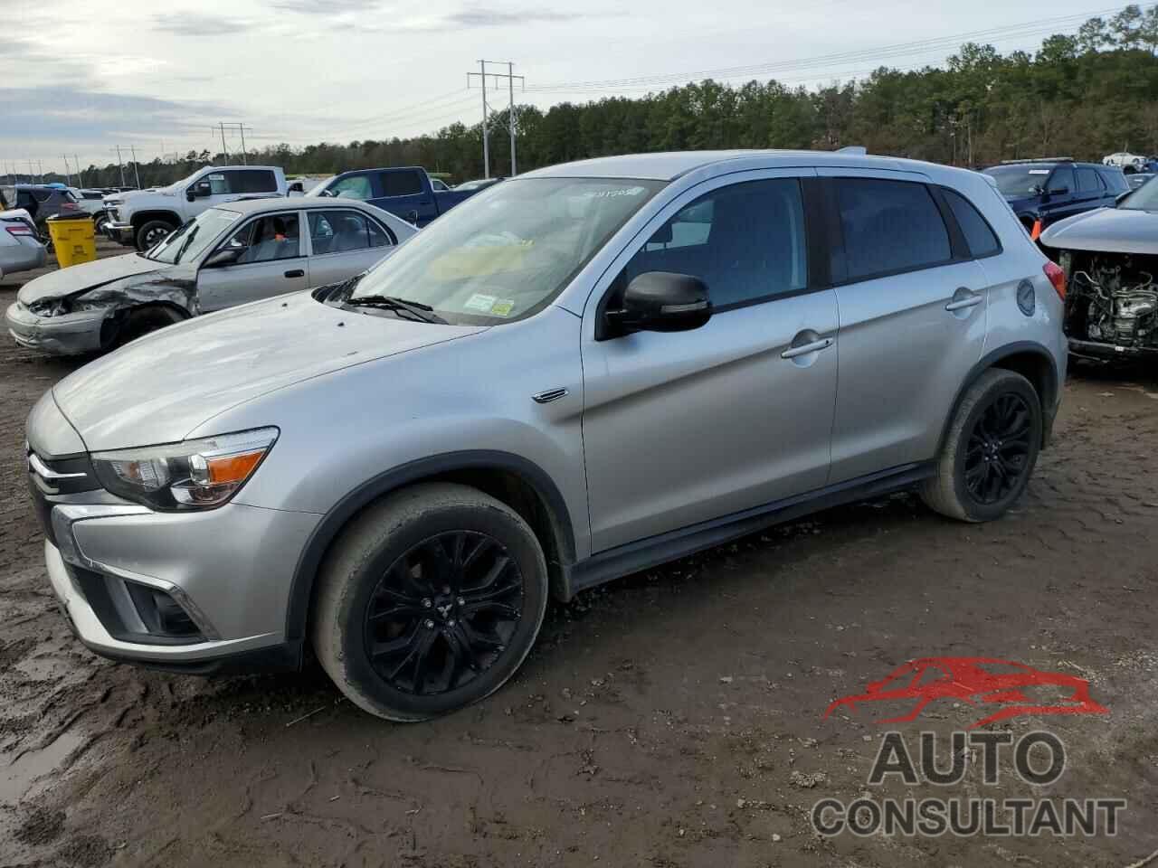 MITSUBISHI OUTLANDER 2018 - JA4AR3AU6JU009206