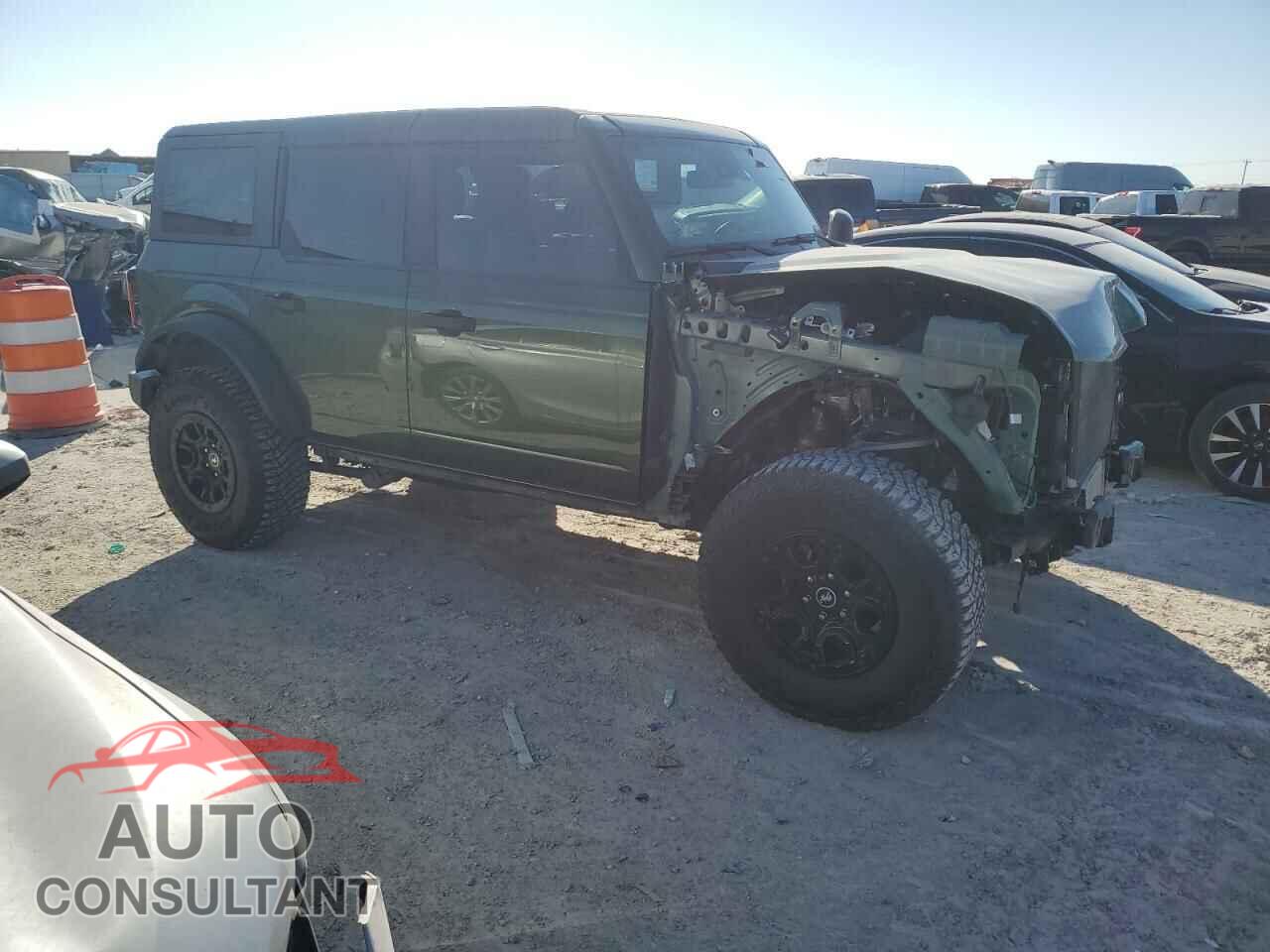 FORD BRONCO 2023 - 1FMEE5DP5PLA96000