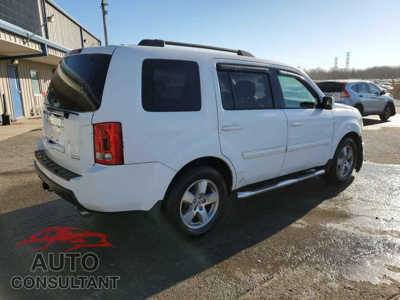 HONDA PILOT 2011 - 5FNYF4H66BB084914