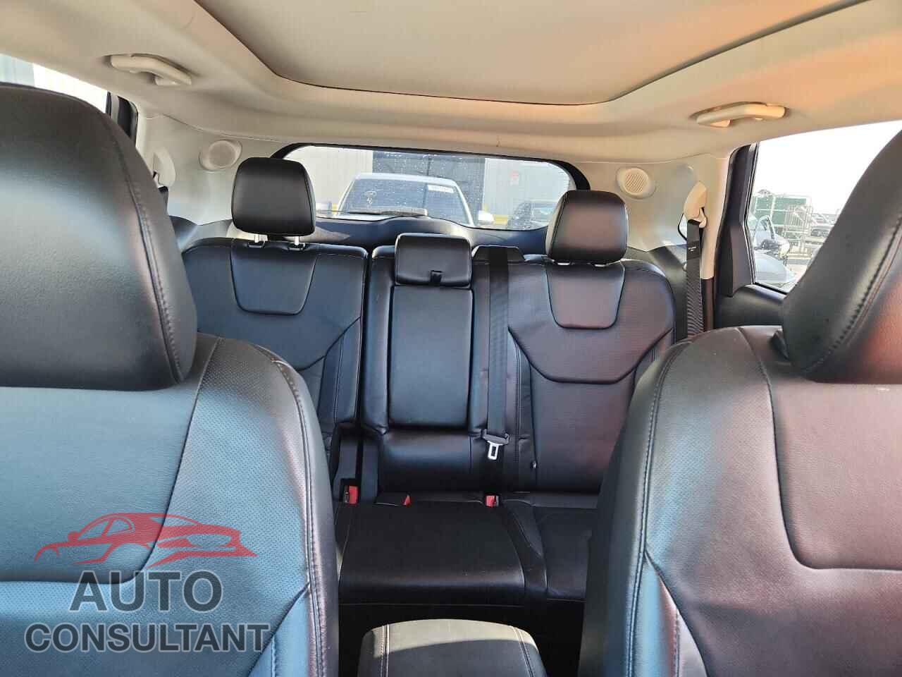 FORD EDGE 2015 - 2FMPK3K82FBC29344
