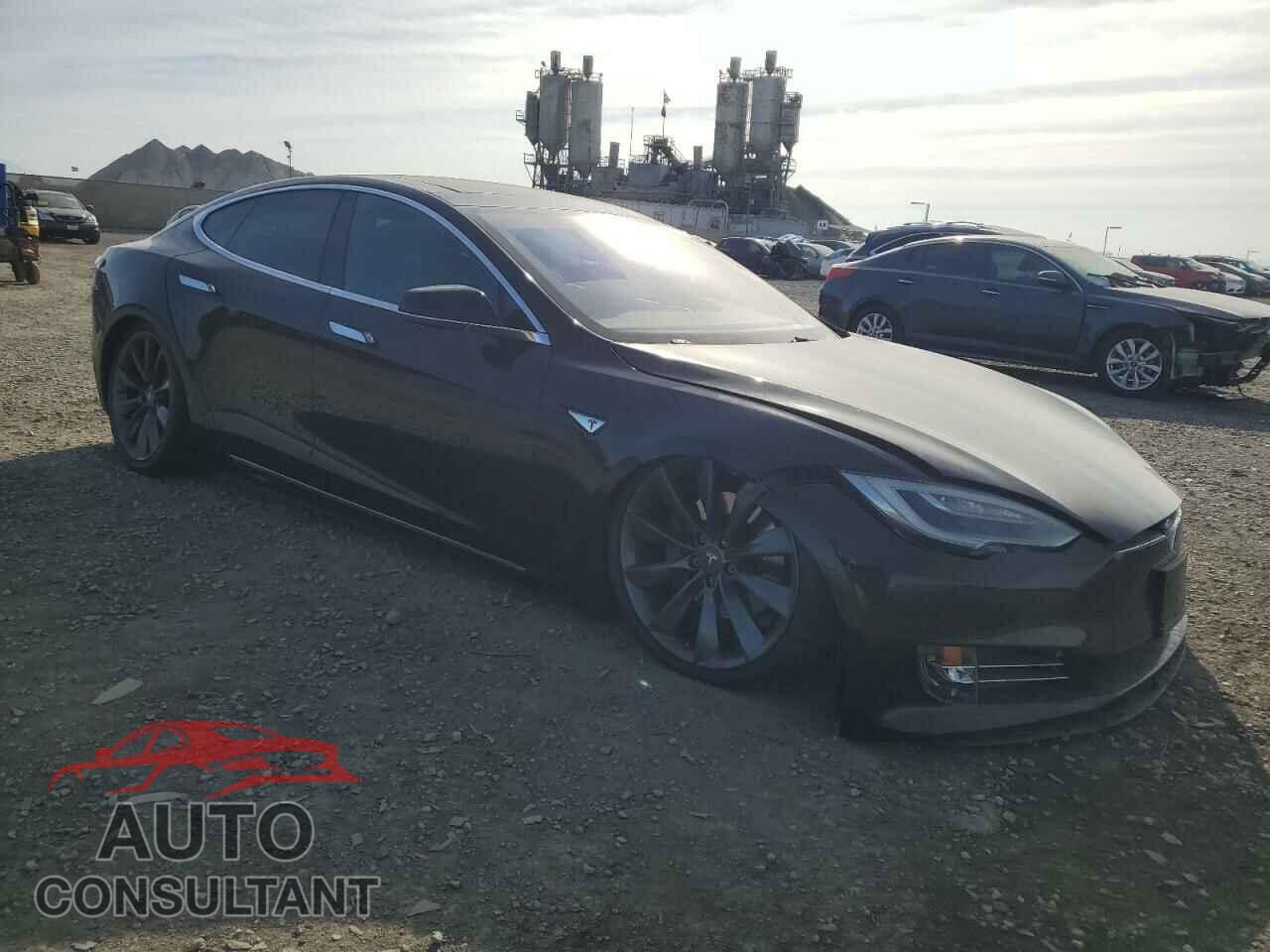 TESLA MODEL S 2016 - 5YJSA1E2XGF138985