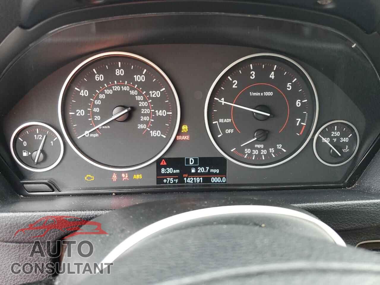 BMW 3 SERIES 2016 - WBA8E9G59GNU30033