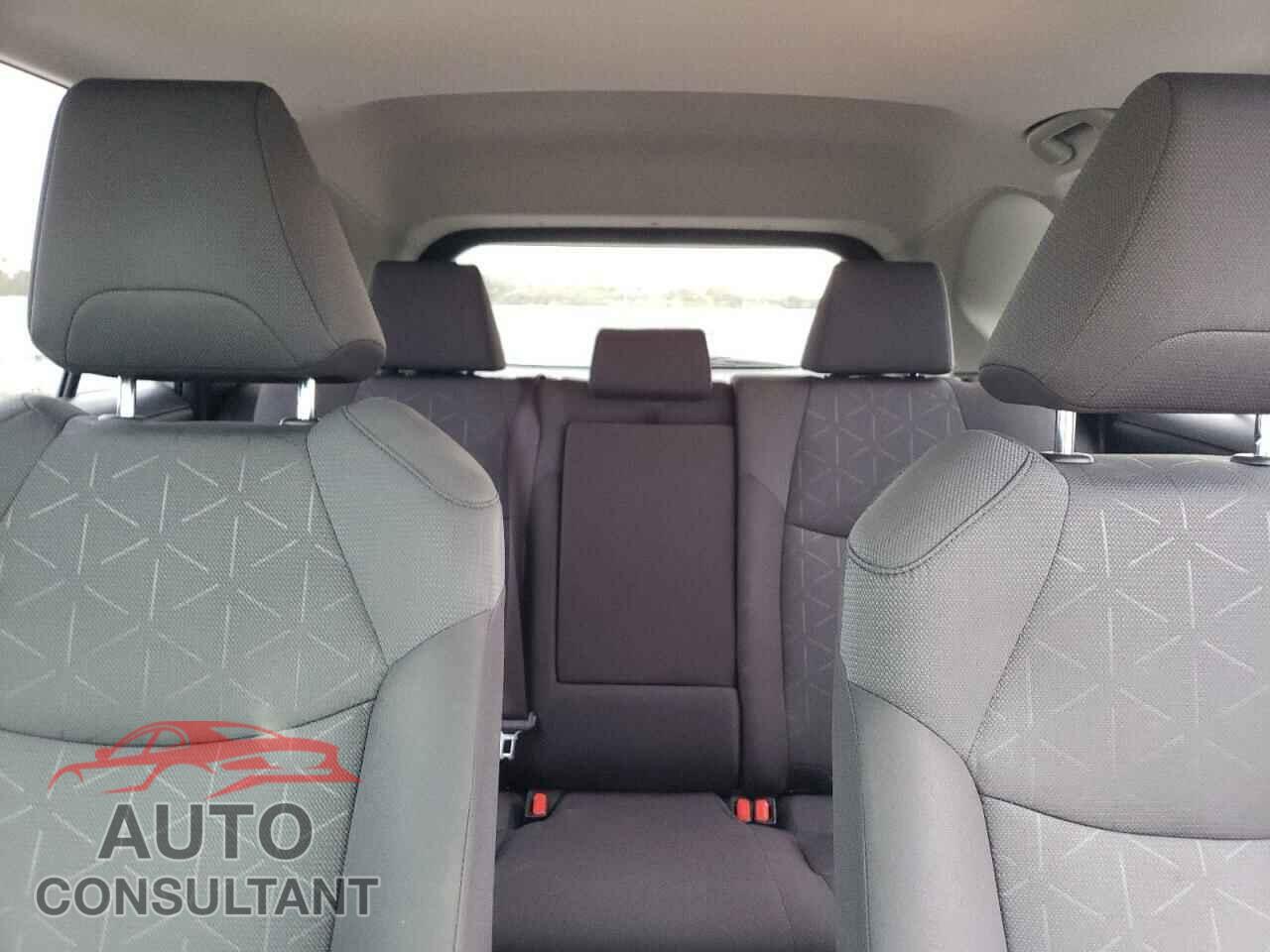 TOYOTA RAV4 2019 - JTMP1RFV5KD506907