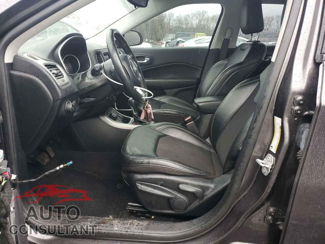 JEEP COMPASS 2020 - 3C4NJDBB2LT105039