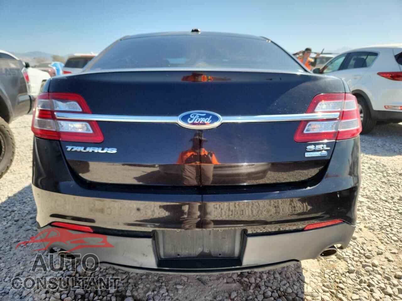 FORD TAURUS 2013 - 1FAHP2H84DG117734