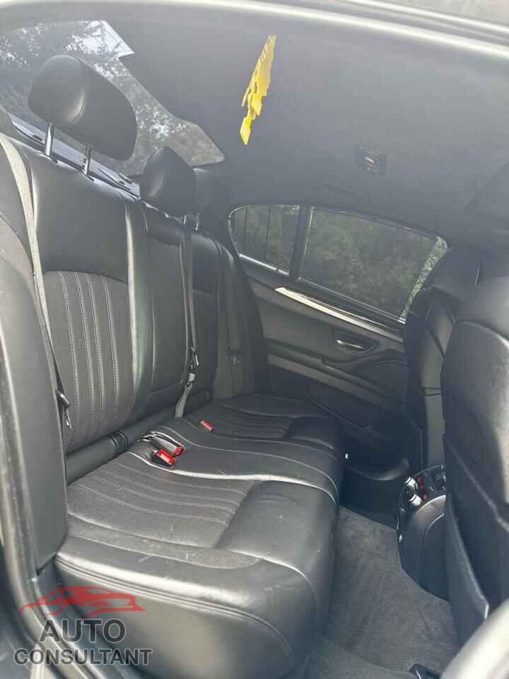 BMW M5 2013 - WBSFV9C53DC773081
