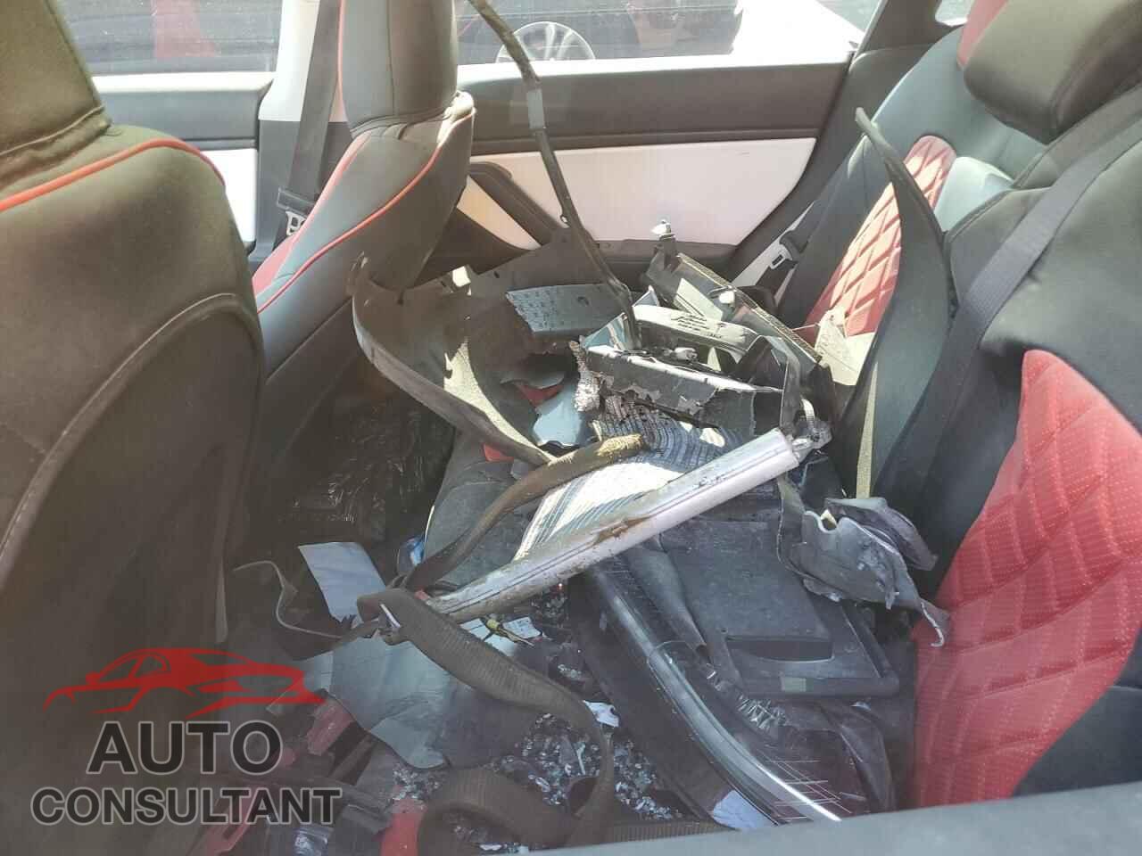 TESLA MODEL 3 2020 - 5YJ3E1EA1LF741219
