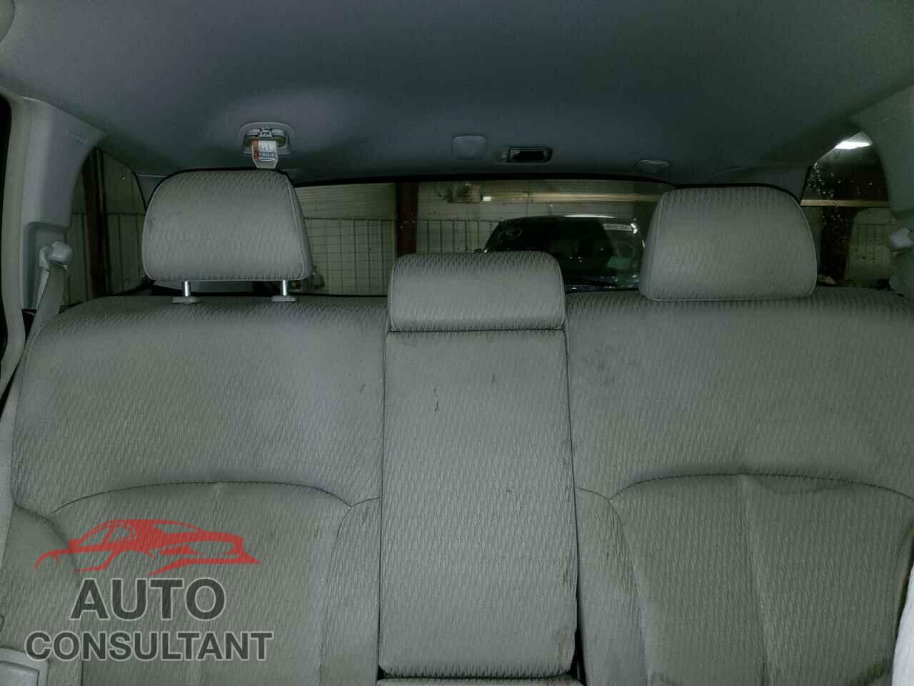 SUBARU OUTBACK 2011 - 4S4BRCGC7B3438012