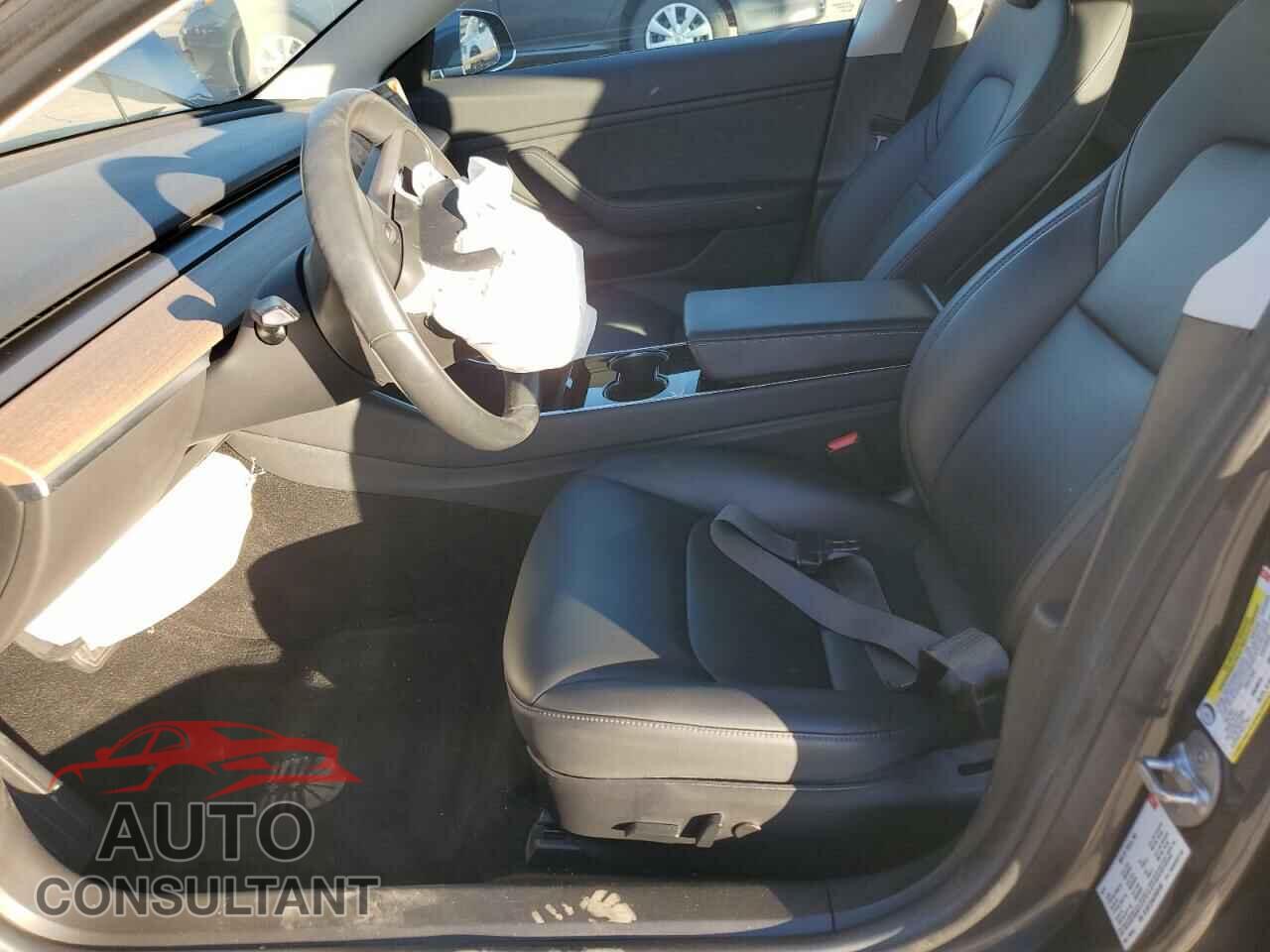 TESLA MODEL 3 2018 - 5YJ3E1EA5JF028188