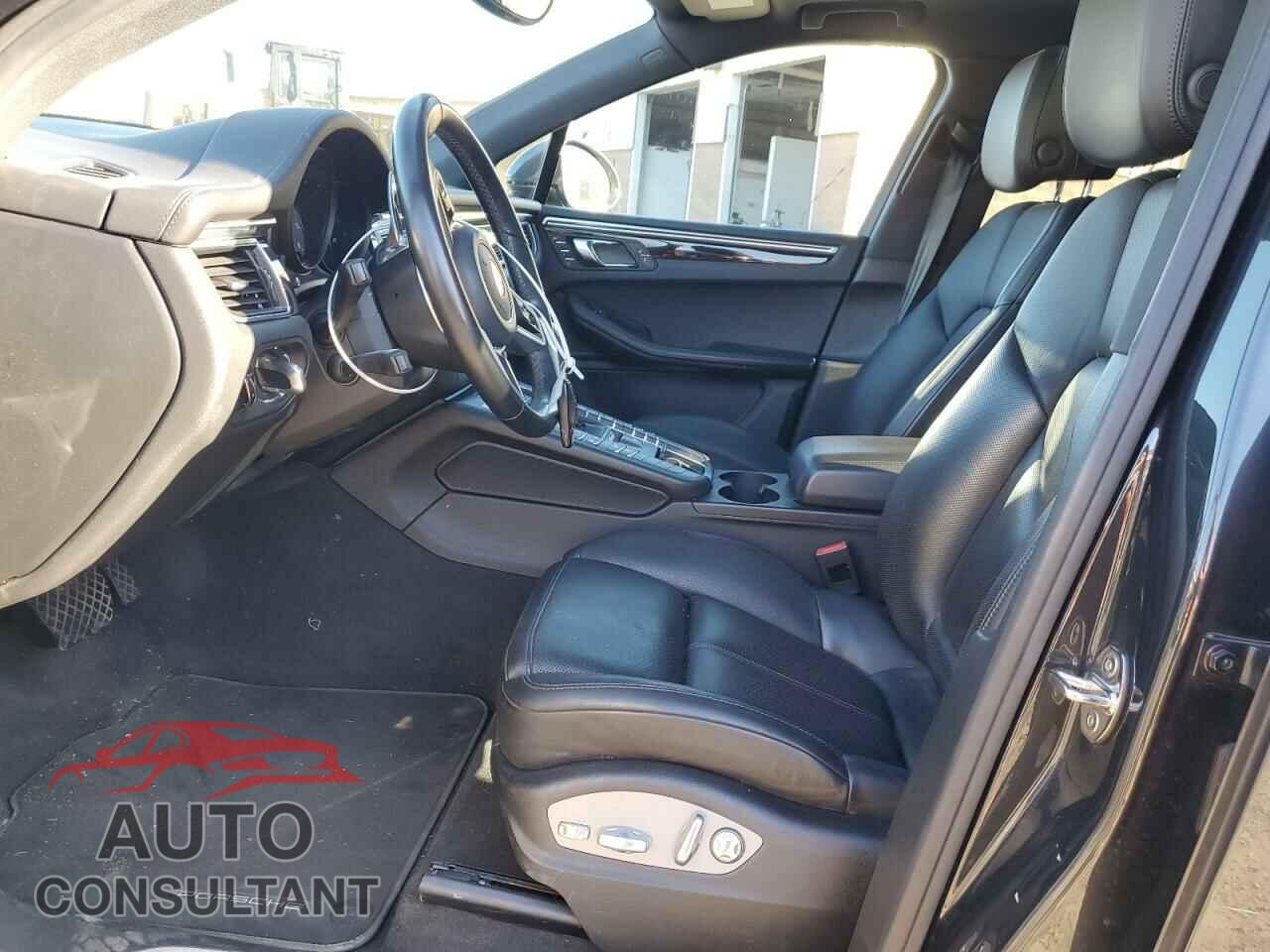 PORSCHE MACAN 2017 - WP1AB2A54HLB16752
