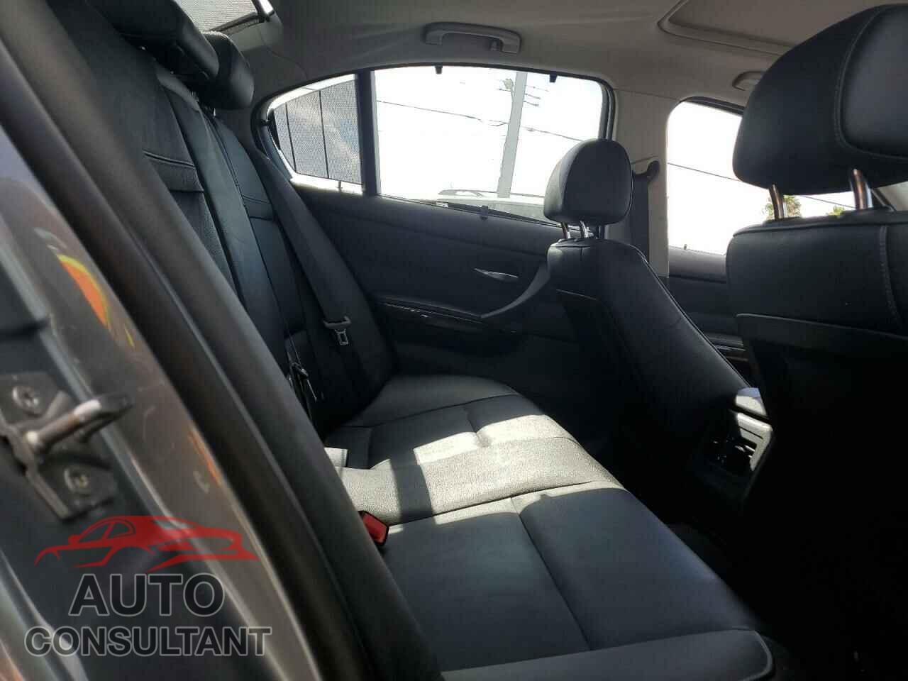 BMW 3 SERIES 2011 - WBAPH7C58BE130585