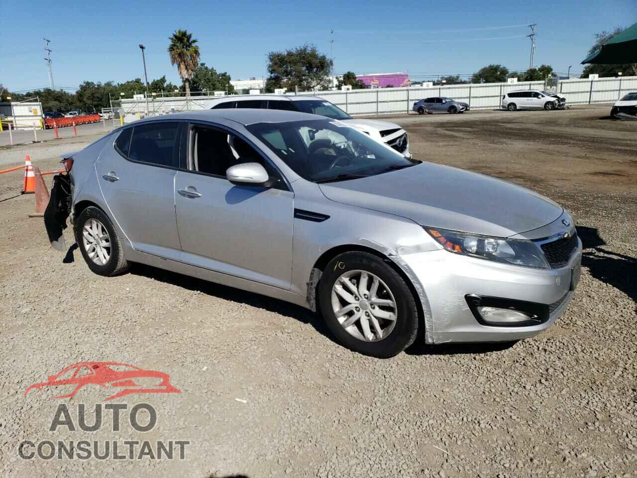 KIA OPTIMA 2013 - KNAGM4A70D5375351