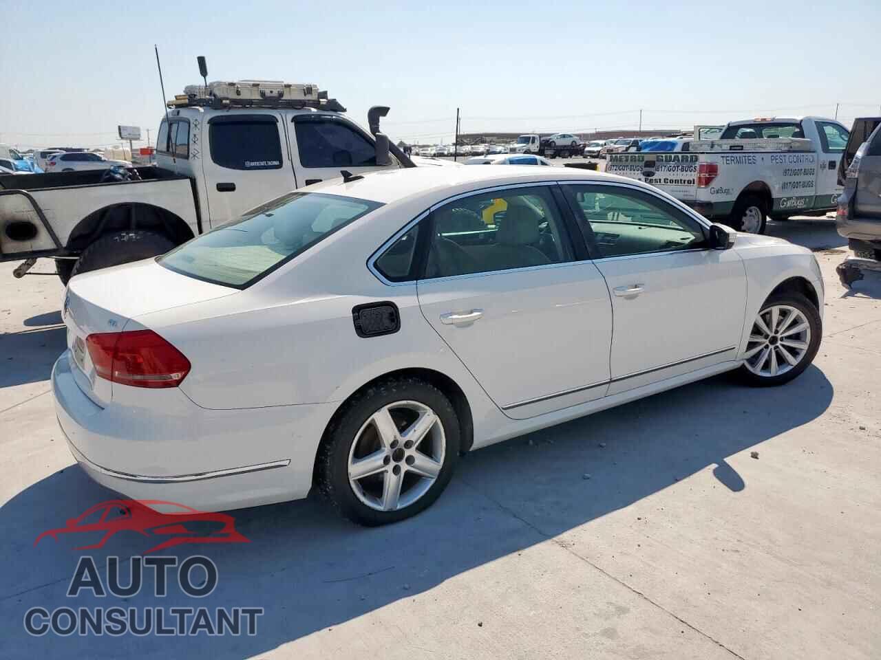 VOLKSWAGEN PASSAT 2013 - 1VWCH7A37DC039936