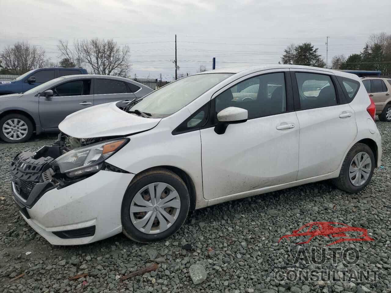 NISSAN VERSA 2018 - 3N1CE2CP6JL370007