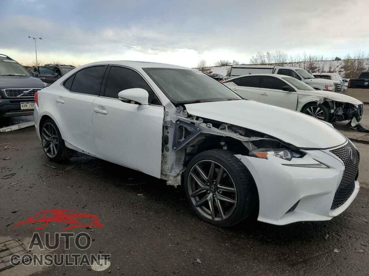 LEXUS IS 2015 - JTHBE1D2XF5015997