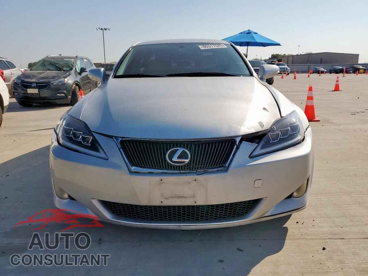 LEXUS IS 2009 - JTHBK262095086836