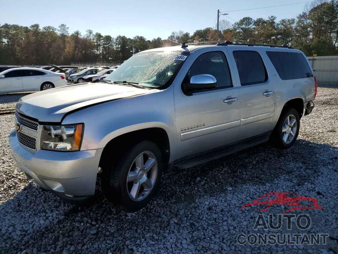 CHEVROLET SUBURBAN 2013 - 1GNSKKE77DR237047