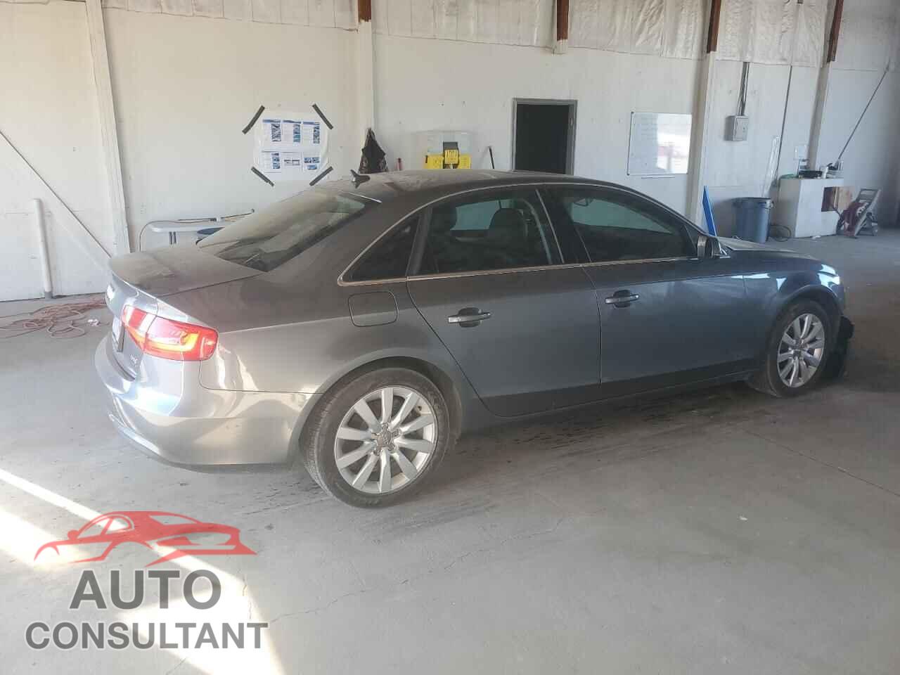 AUDI A4 2013 - WAUDFAFL0DN026191