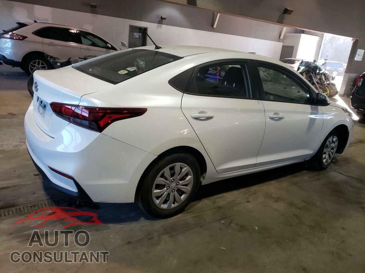 HYUNDAI ACCENT 2018 - 3KPC24A36JE024061