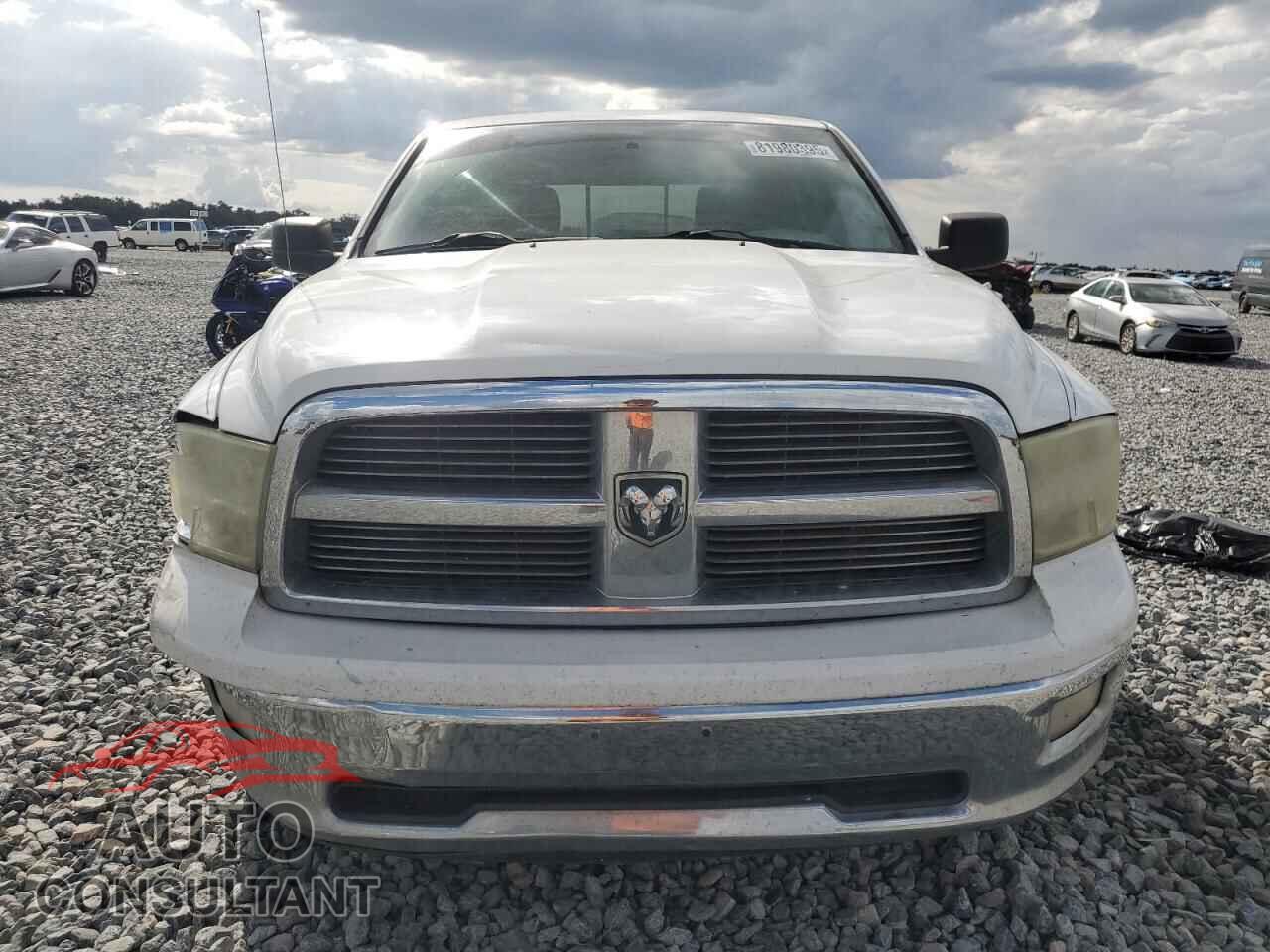 DODGE RAM 1500 2012 - 1C6RD7LT9CS285789