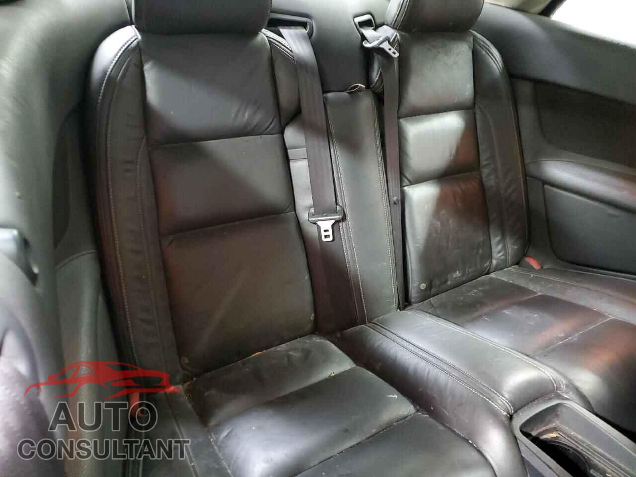 VOLVO C70 2011 - YV1672MC1BJ108687