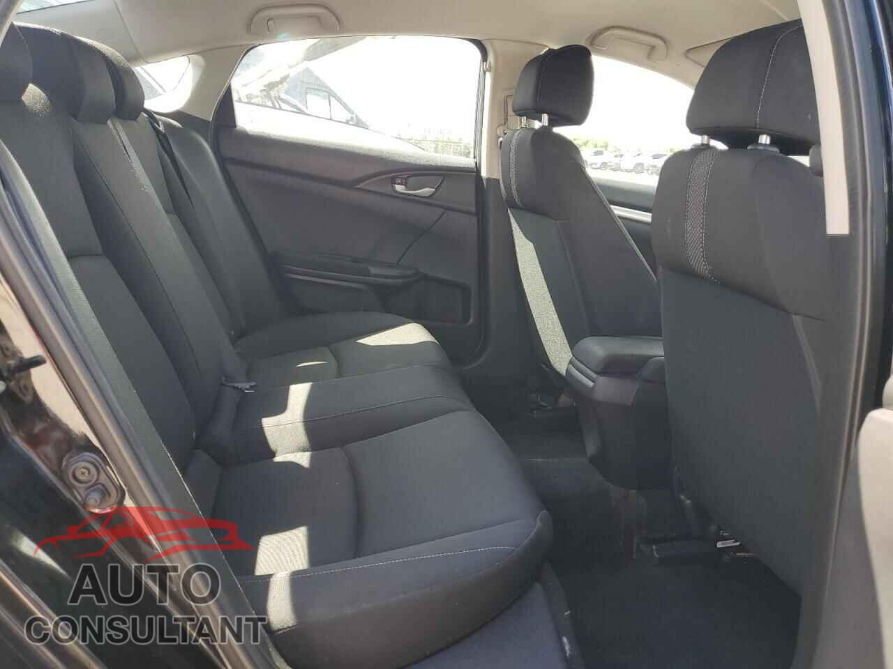 HONDA CIVIC 2019 - 2HGFC2F63KH517740