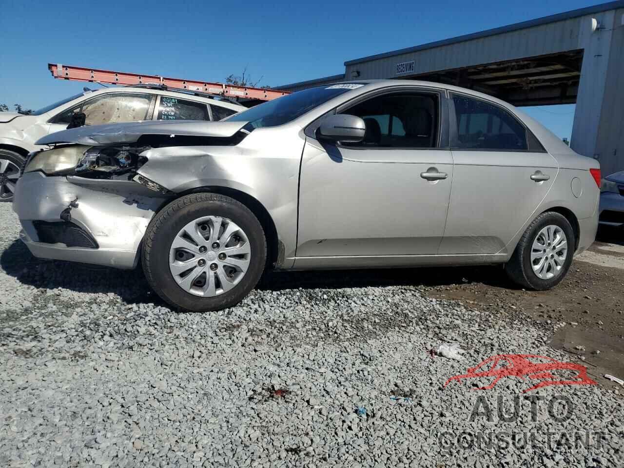 KIA FORTE 2011 - KNAFU4A25B5401052