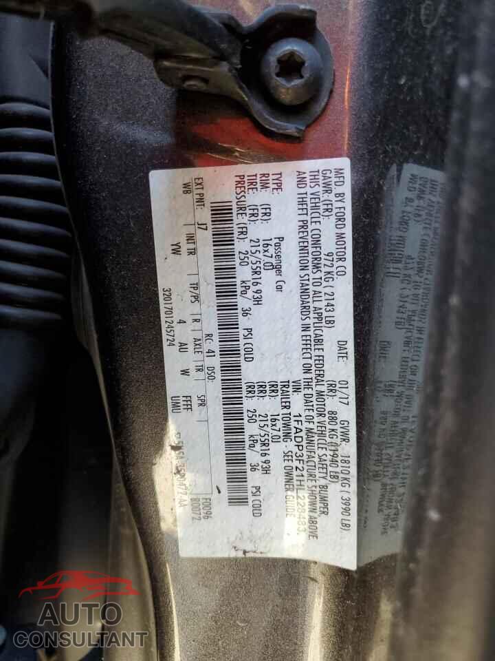 FORD FOCUS 2017 - 1FADP3F21HL228483