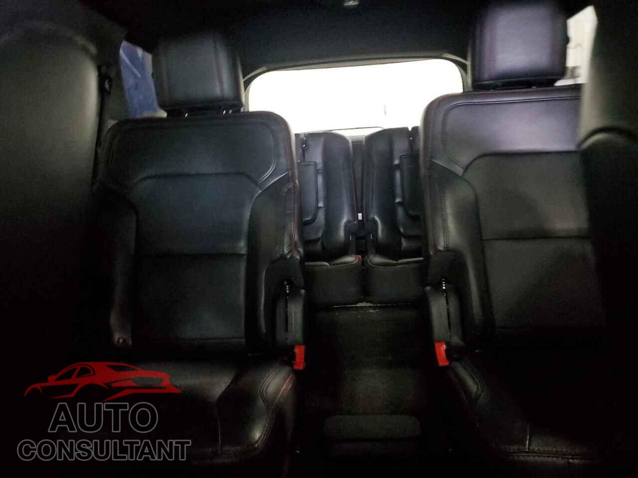 FORD EXPLORER 2018 - 1FM5K8GT9JGB31432