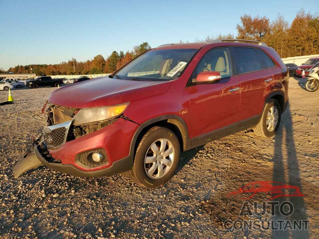 KIA SORENTO 2011 - 5XYKT3A10BG018441