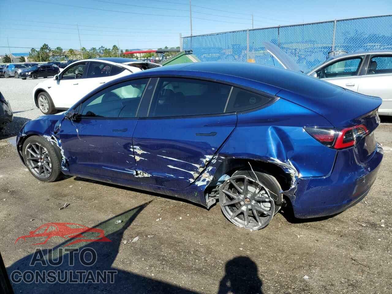 TESLA MODEL 3 2022 - 5YJ3E1EB0NF262057