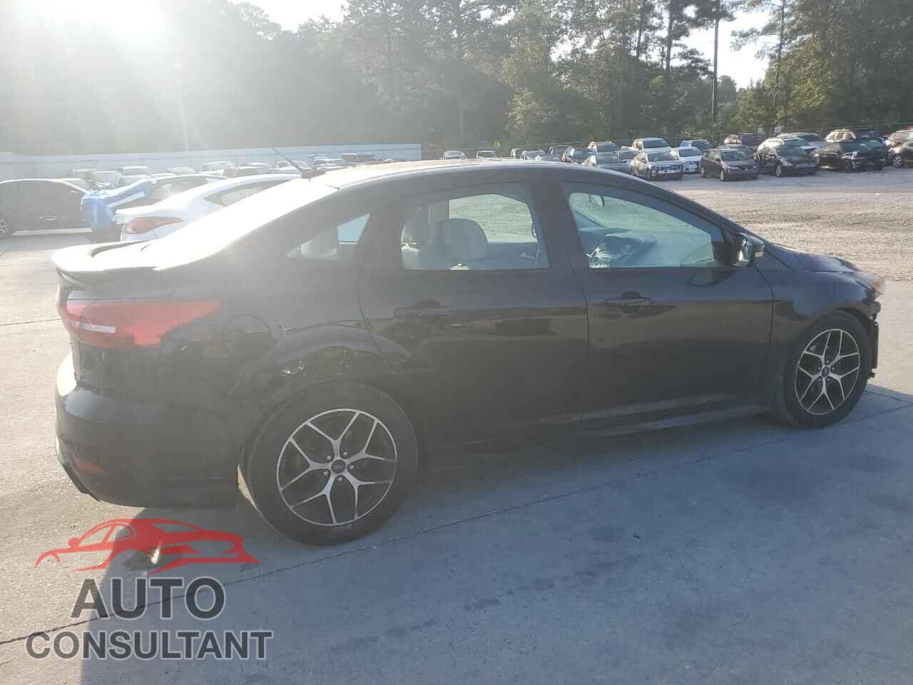 FORD FOCUS 2016 - 1FADP3F23GL300623