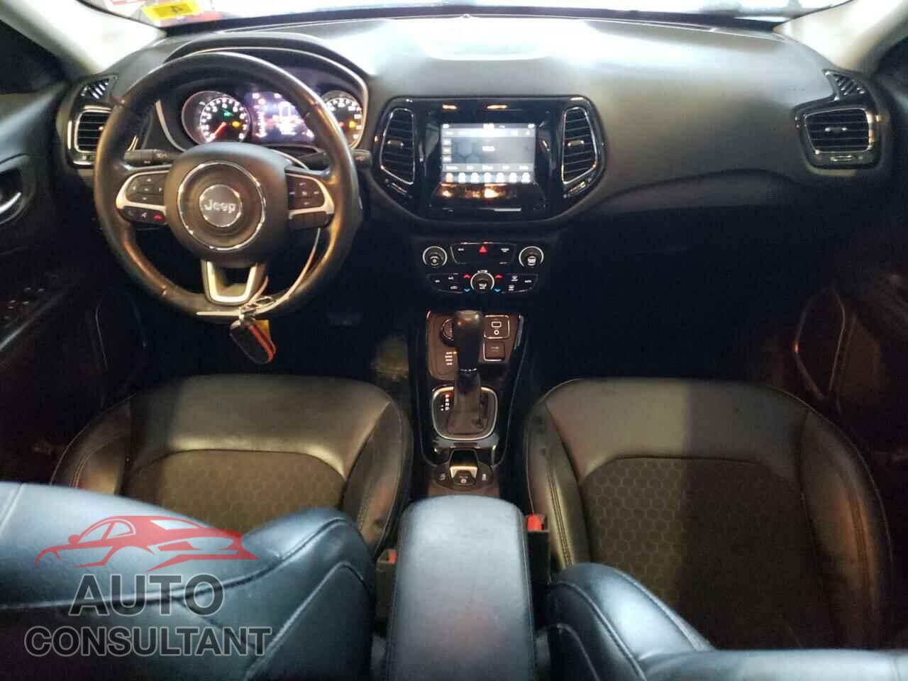 JEEP COMPASS 2019 - 3C4NJDBB9KT621252