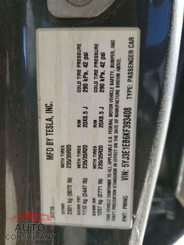 TESLA MODEL 3 2019 - 5YJ3E1EB6KF393408