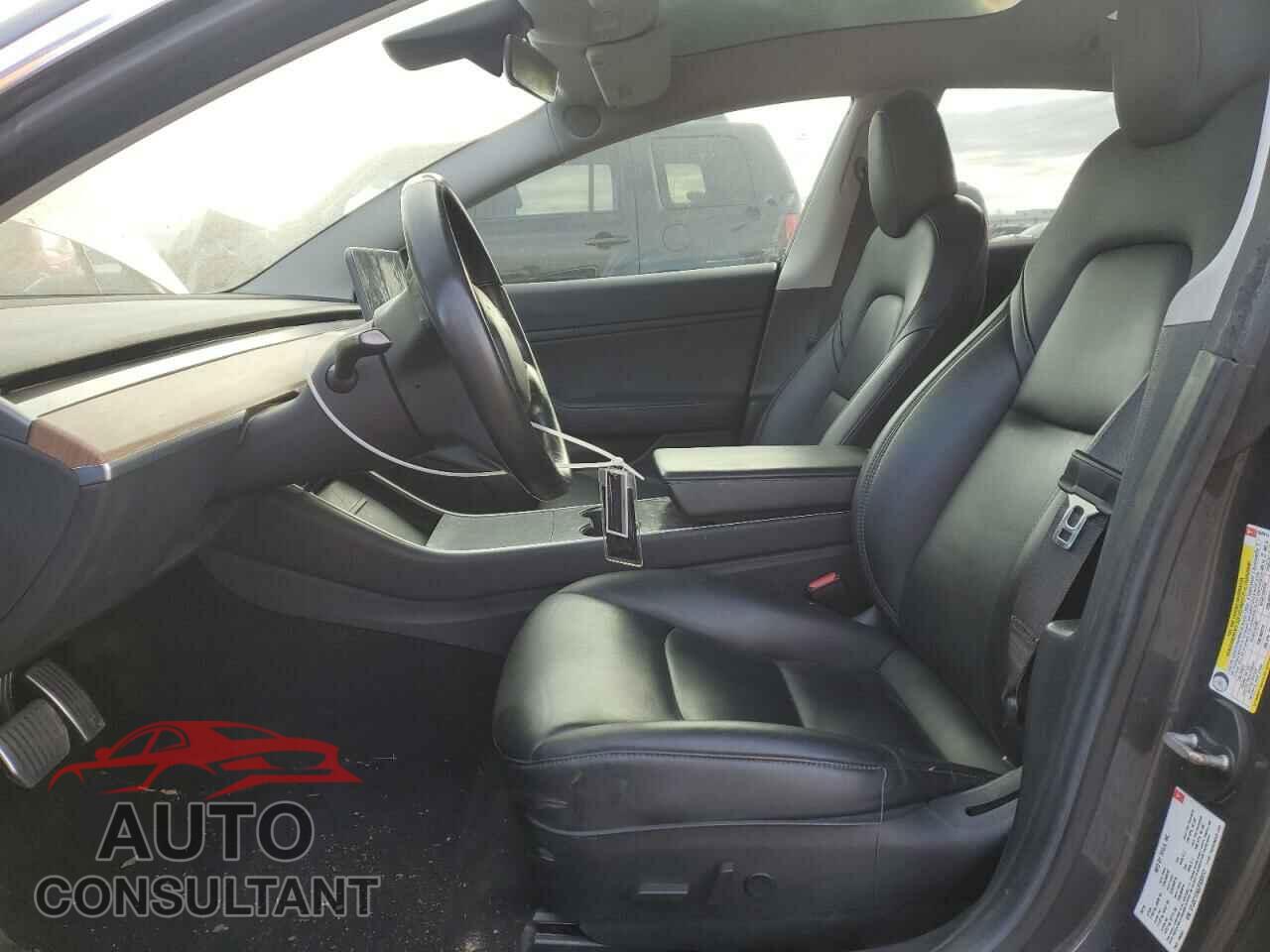 TESLA MODEL 3 2018 - 5YJ3E1EA0JF032813
