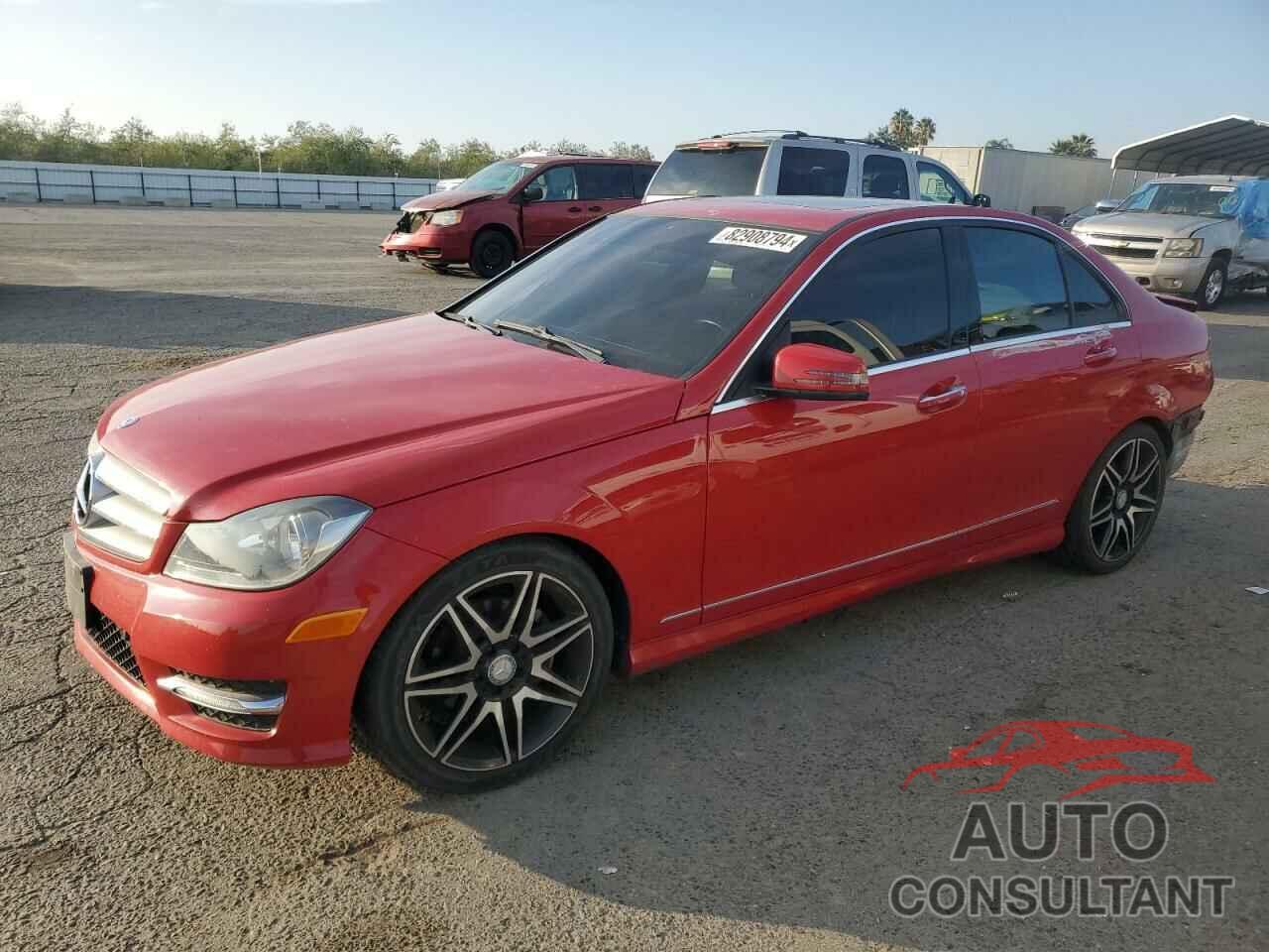 MERCEDES-BENZ C-CLASS 2013 - WDDGF4HB2DA877217