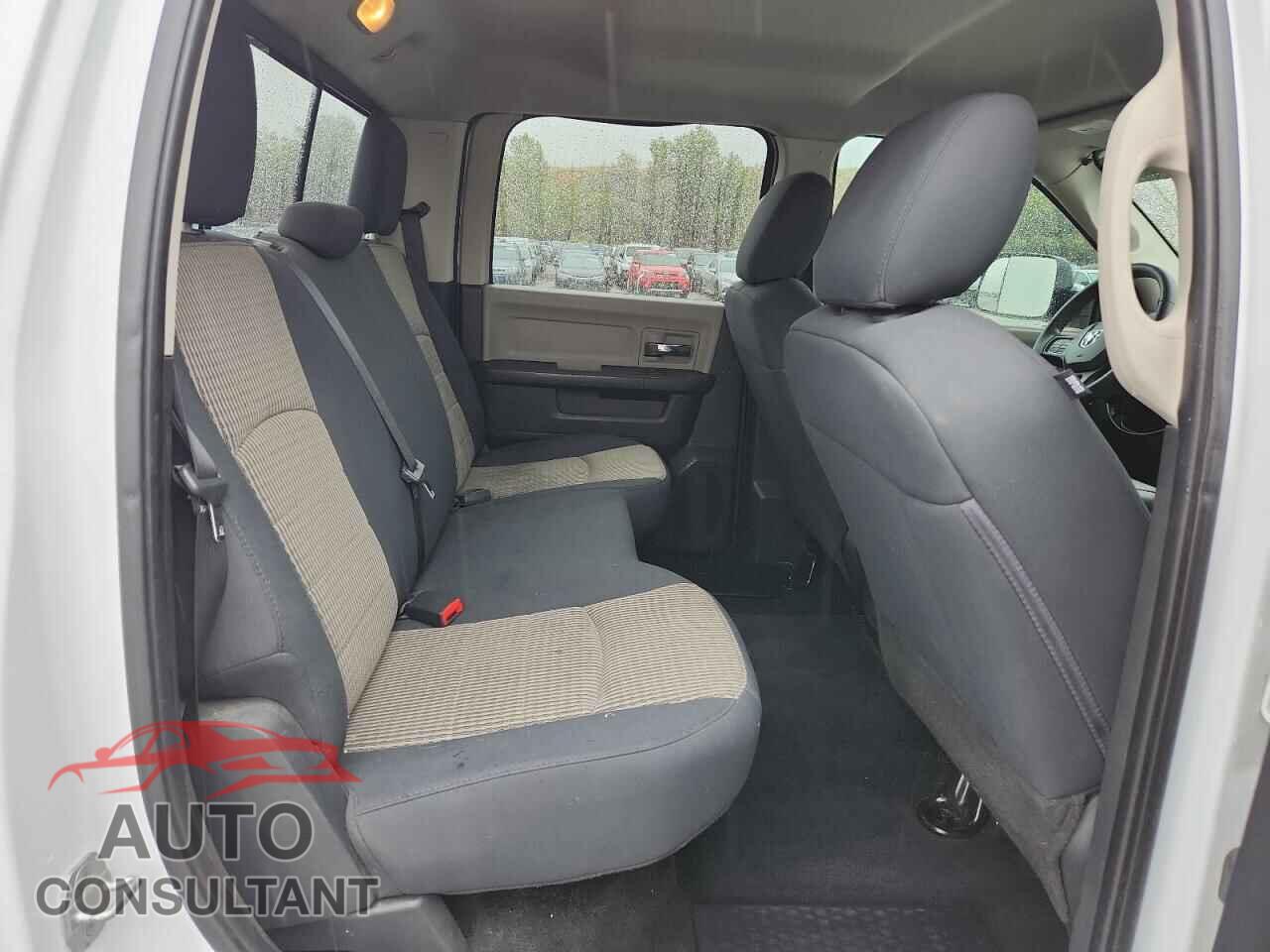 DODGE RAM 1500 2012 - 1C6RD7LT0CS324625