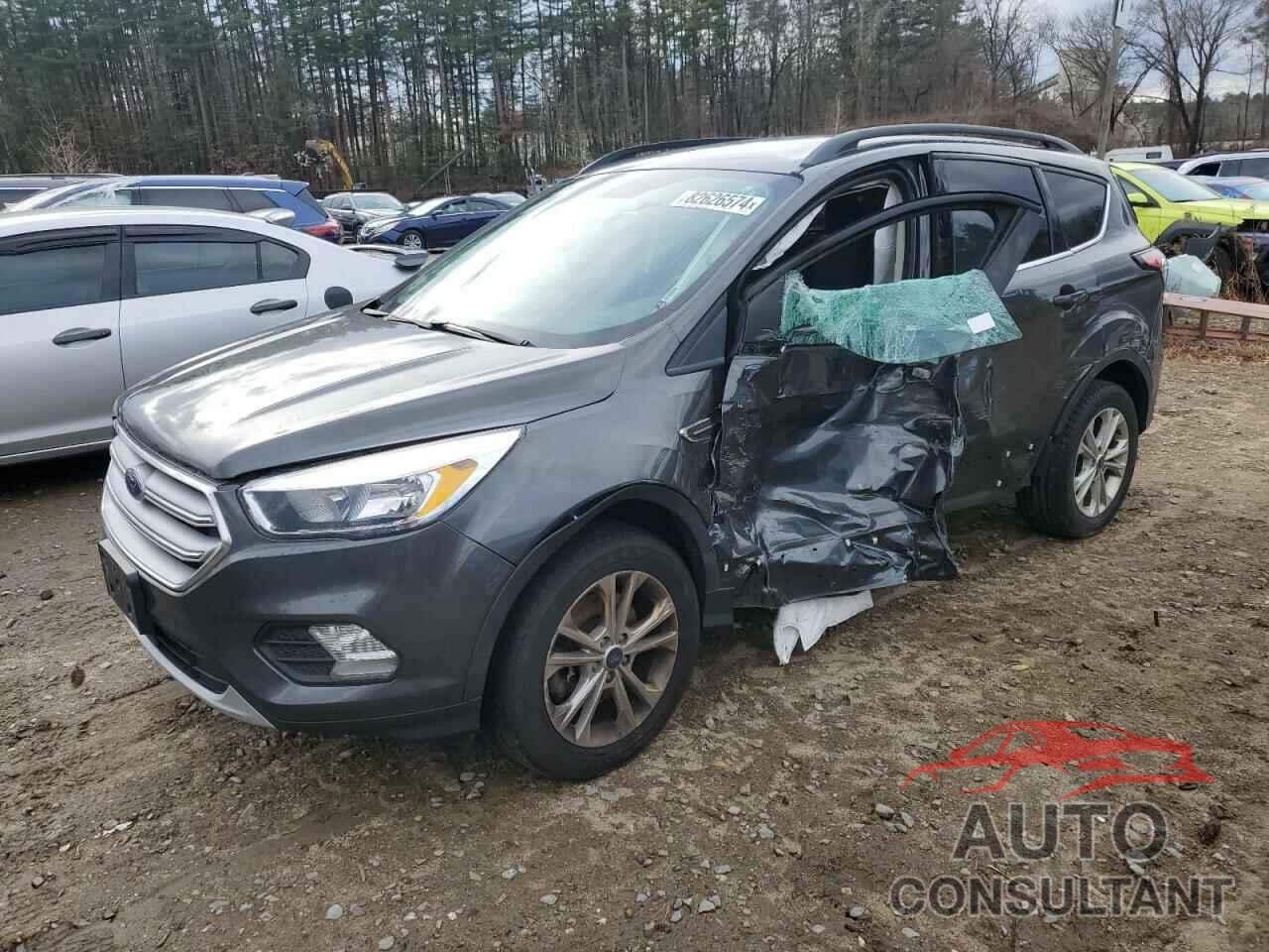 FORD ESCAPE 2018 - 1FMCU9GD1JUC24026